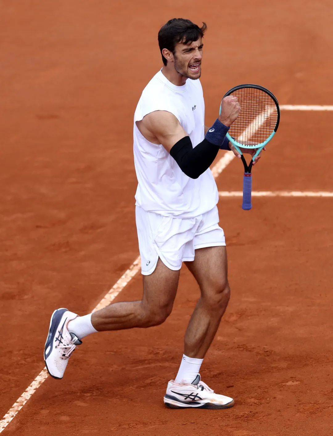 也逐渐赢得 也逐渐赢得